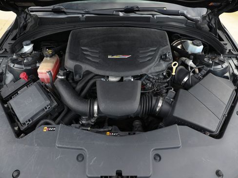 Used 2016 Cadillac ATS V w/ Carbon Fiber Package RWD image 23