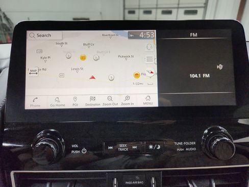 Used 2021 Nissan Armada Platinum w/ Captain's Chairs Package image 31