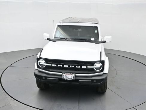 Used 2025 Ford Bronco Outer Banks image 54