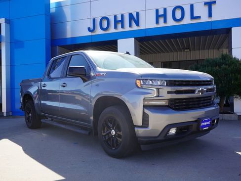 Used 2021 Chevrolet Silverado 1500 RST w/ Z71 Off-Road Package AWD/4WD image 2