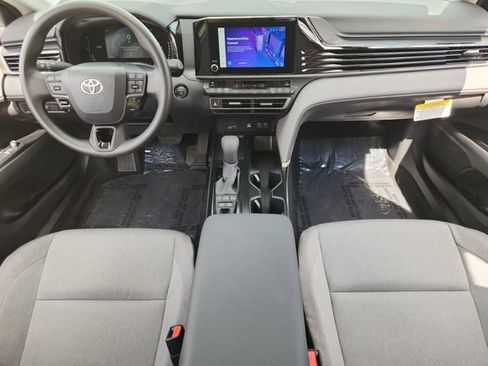 Used 2026 Toyota Camry LE w/ Convenience Package image 19
