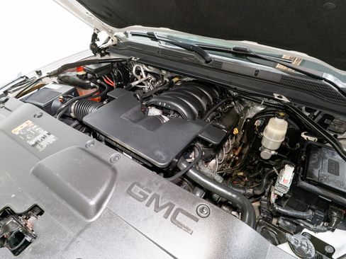 Used 2017 GMC Yukon Denali w/ Open Road Package image 37