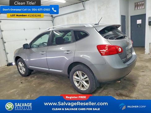 Used 2015 Nissan Rogue S w/ Convenience Package image 3