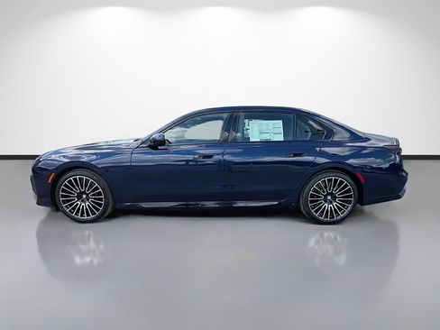 New 2026 BMW 760i xDrive w/ Executive Package AWD/4WD image 6
