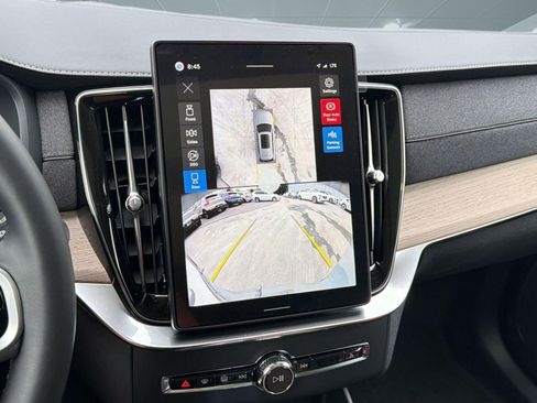 New 2026 Volvo XC90 B5 Plus AWD/4WD image 22