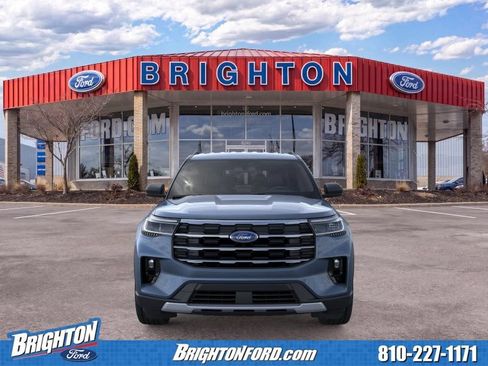 Used 2026 Ford Explorer Active w/ Active Comfort Package AWD/4WD image 5