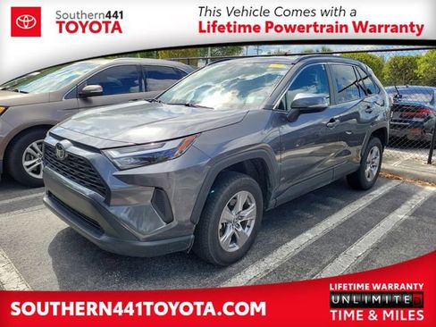 Used 2025 Toyota RAV4 XLE image 1