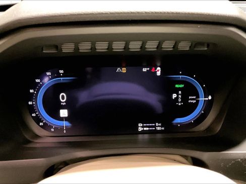 Used 2024 Volvo XC90 T8 Plus w/ Protection Package Premier image 25