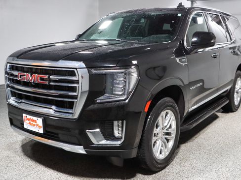 Used 2024 GMC Yukon SLT w/ SLT Premium Package AWD/4WD image 37