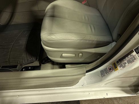 Used 2007 Toyota Camry XLE image 23