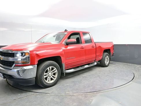 Used 2017 Chevrolet Silverado 1500 LT w/ All Star Edition image 5