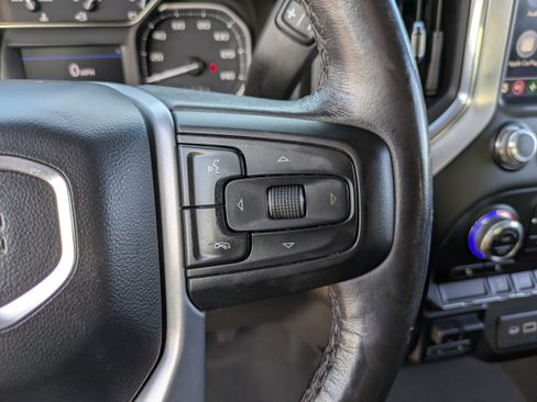 Used 2022 GMC Sierra 1500 SLE w/ X31 Off-Road Package image 26