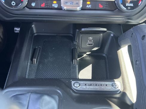 New 2026 Ford Bronco Badlands AWD/4WD image 7