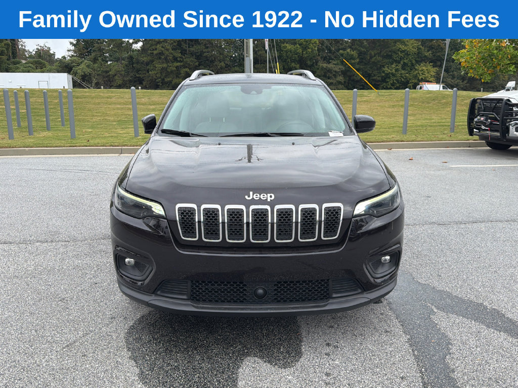 Used 2021 Jeep Cherokee Latitude Lux FWD image 2