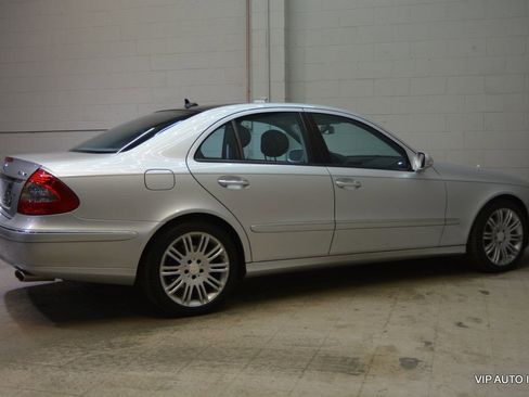 Used 2008 Mercedes-Benz E 350 Sport image 32