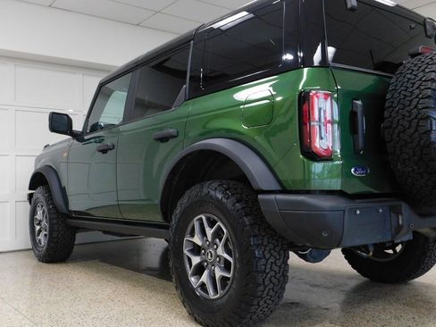 Used 2024 Ford Bronco Badlands image 82