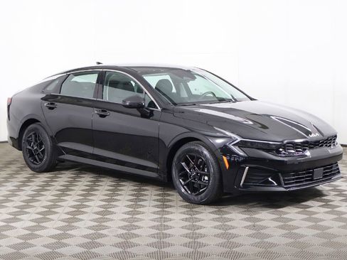 Certified 2025 Kia K5 LXS FWD image 2