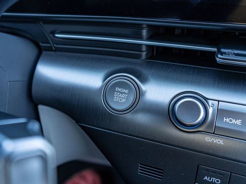 New 2026 Hyundai Kona SEL Premium image 27