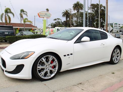 Used 2014 Maserati GranTurismo MC RWD image 1