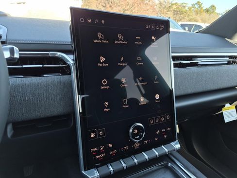 New 2026 GMC Sierra EV Elevation image 20