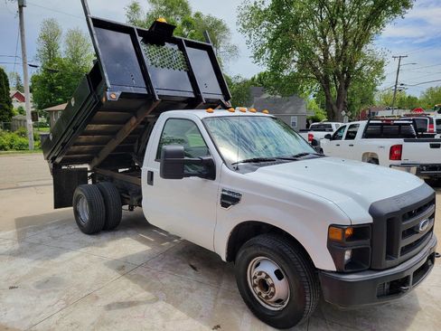 Used 2008 Ford F350 2WD Regular Cab DRW Super Duty image 6