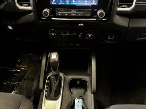 Used 2022 Nissan Frontier SV RWD image 21