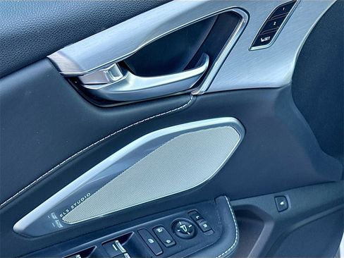 Used 2024 Acura RDX w/ Technology Package image 18