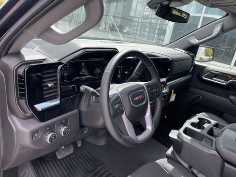 Used 2025 GMC Sierra 1500 Elevation w/ X31 Off-Road Package image 10