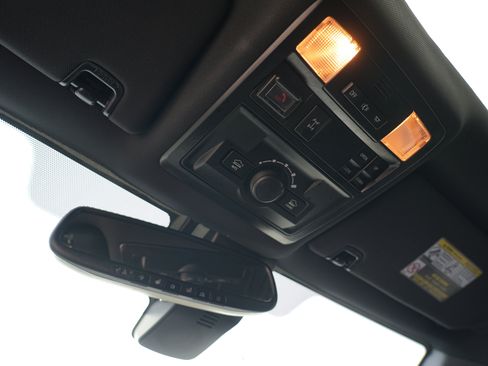 Used 2021 Toyota Tacoma TRD Pro AWD/4WD image 31