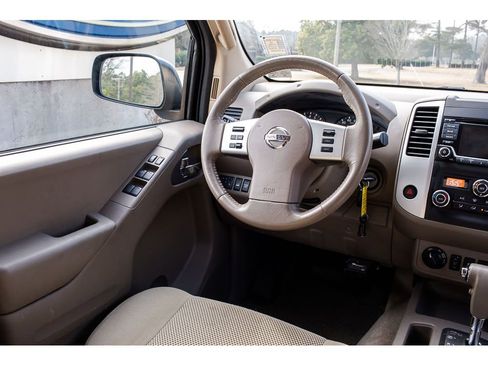 Used 2016 Nissan Frontier SV w/ SV Value Truck Package image 14