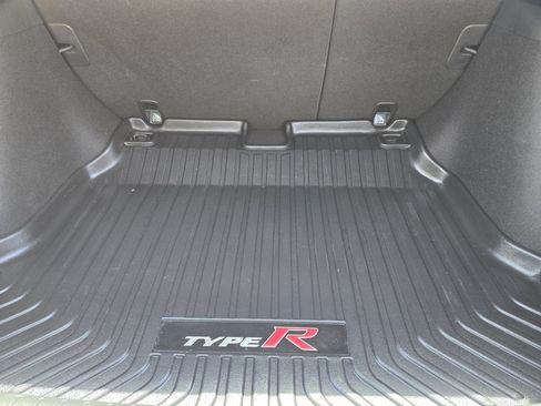 Used 2019 Honda Civic Type R image 31