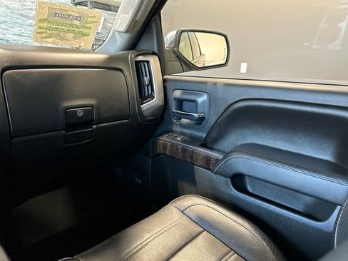 Used 2015 GMC Sierra 1500 Denali AWD/4WD image 22