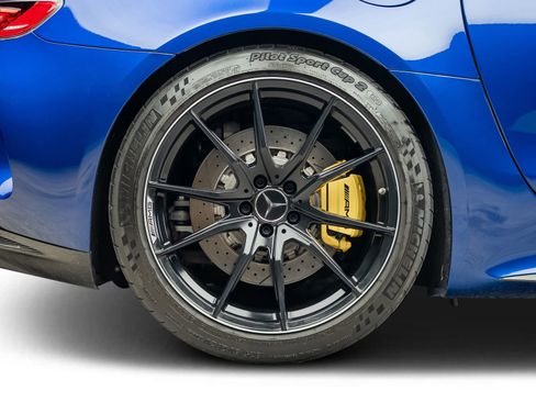 Used 2019 Mercedes-Benz AMG GT R image 39