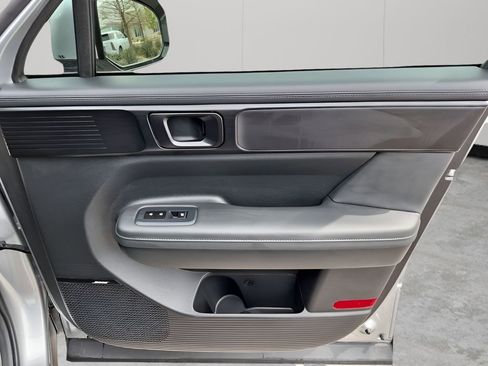 Used 2025 Hyundai Santa Fe Calligraphy image 13