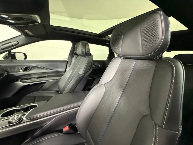 Certified 2024 Cadillac Lyriq Sport AWD/4WD image 6