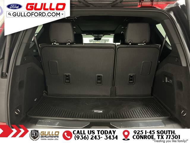 Used 2024 Cadillac Escalade Premium Luxury RWD image 10