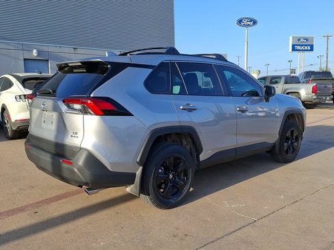 Used 2025 Toyota RAV4 LE AWD/4WD image 7