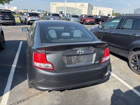 Used 2011 Scion tC FWD image 5