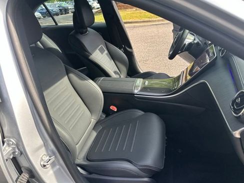 Used 2024 Mercedes-Benz C 300 Sedan image 18