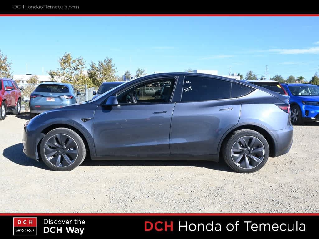 Used 2024 Tesla Model Y Long Range AWD/4WD image 4
