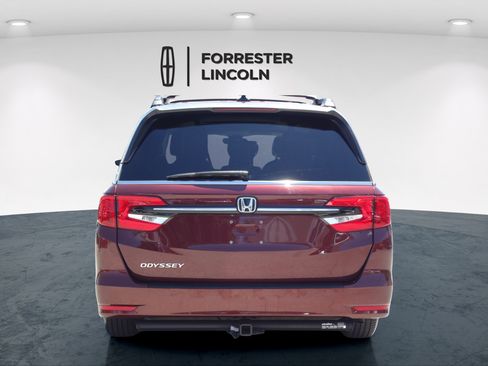Used 2021 Honda Odyssey EX-L image 4