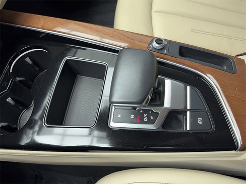 Used 2022 Audi A5 2.0T Premium image 31