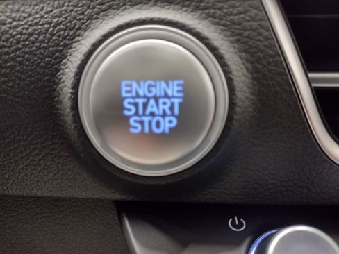 New 2025 Hyundai Sonata Limited image 35