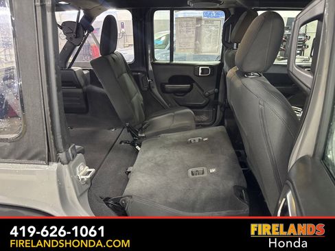Used 2020 Jeep Wrangler Unlimited Sport image 34
