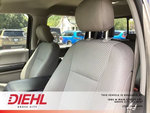 Used 2018 Ford F150 XLT w/ Equipment Group 302A Luxury AWD/4WD image 15