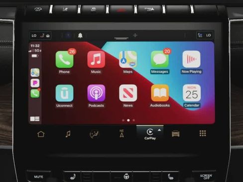 New 2025 Jeep Grand Cherokee Limited w/ Black Appearance Package image 22