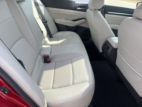 Used 2023 Nissan Altima 2.5 SL AWD/4WD image 35