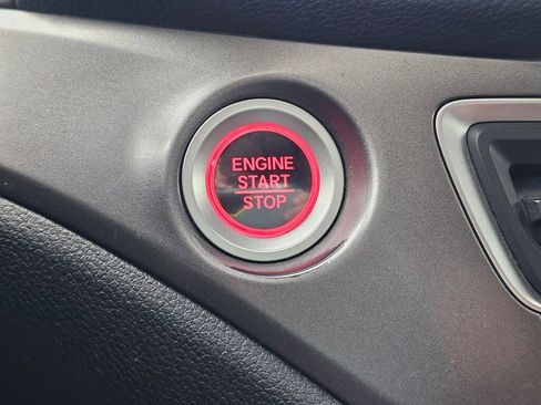 Used 2020 Honda Ridgeline Sport image 38