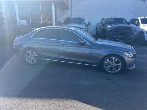 Used 2018 Mercedes-Benz C 300 Sedan image 8
