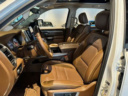 Used 2021 RAM 1500 Limited image 11